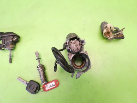 Zestaw wkładek stacyjka VW GOLF MK3.5 III IV CABRIO 1.8 98-02