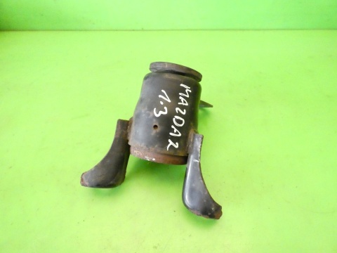 Łapa poduszka silnika prawa MAZDA 2 II DE 1.3 07-10