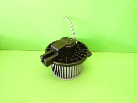 Wentylator dmuchawa nawiewu 8727000690 MAZDA 2 II DE 1.3 07-10