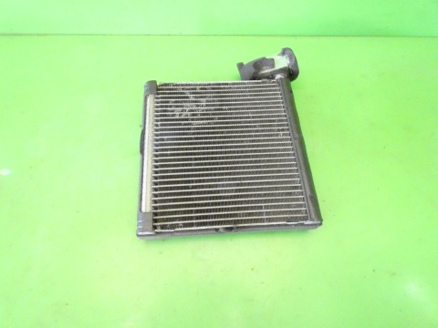Parownik klimatyzacji MAZDA 2 II DE 1.3 07-10