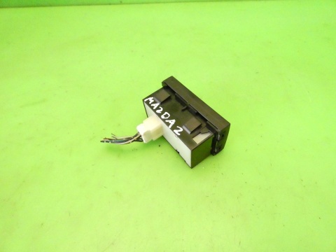 Przełącznik wysokości świateł dsc off esp DF7466170 MAZDA 2 II DE 07-10