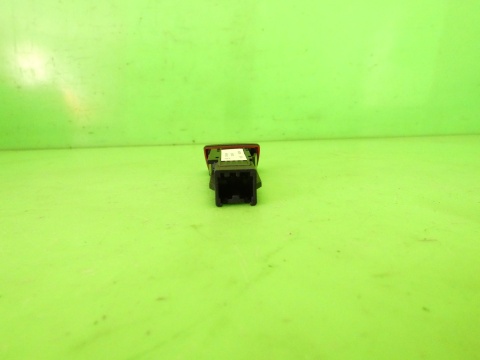 Przełącznik świateł awaryjnych D651664H0 MAZDA 2 II DE 07-10