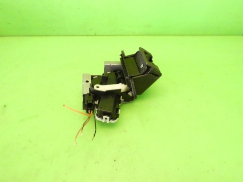 Centralny zamek klapy tył bagażnika 4pin MAZDA 2 II DE HB 07-10