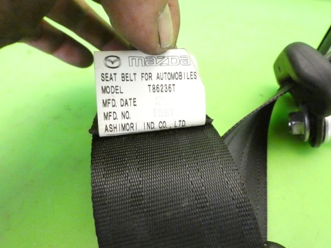 Pas bezpieczeństwa lewy tył MAZDA 2 II DE 3D 07-10