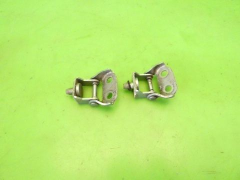 Zawiasy klapy tył bagażnika prawy + lewy 33Y MAZDA 2 II DE 07-10