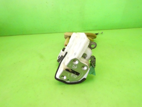 Centralny zamek lewy przód 7pin MAZDA 2 II DE 3D 07-10