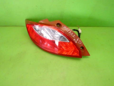 Lampa lewa tył D65151160 MAZDA 2 II DE 3D HB 07-10