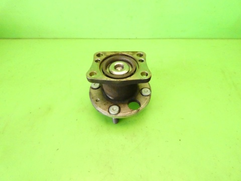 Piasta koła prawa tył MAZDA 2 II DE 1.3 3D HB 07-10