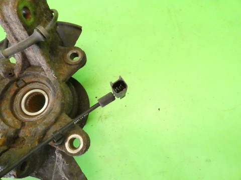 Zwrotnica piasta lewa przód MAZDA 2 II DE 1.3 07-10