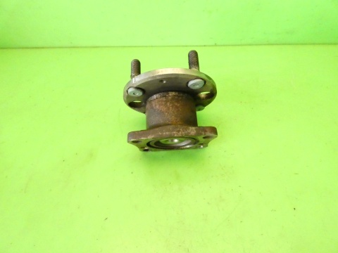 Piasta koła lewa tył MAZDA 2 II DE 1.3 3D HB 07-10