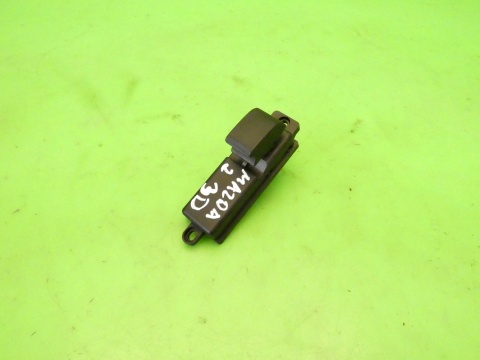Przełącznik szyby prawy przód D65166370 MAZDA 2 II DE 07-10