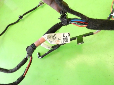 Wiązka instalacja drzwi prawa przód DJ0267200B MAZDA 2 II DE 3D 07-10