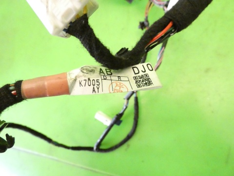 Wiązka instalacja drzwi prawa przód DJ0267200B MAZDA 2 II DE 3D 07-10