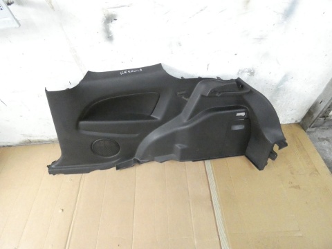 Boczek tapicerka bagażnika prawa tył MAZDA 2 II DE 3D HB 07-10