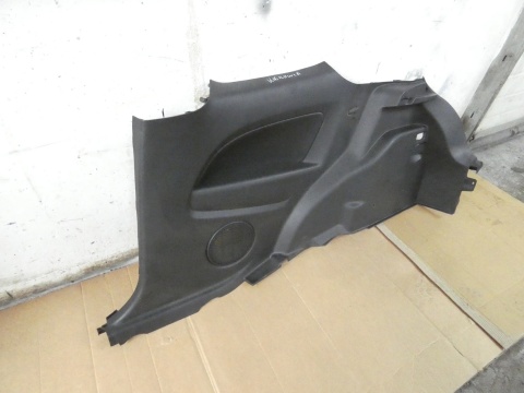 Boczek tapicerka bagażnika prawa tył MAZDA 2 II DE 3D HB 07-10