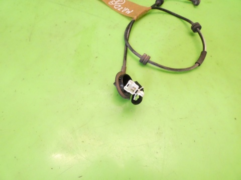 Czujnik abs prawy tył D6514371Y MAZDA 2 II DE 1.3 07-10