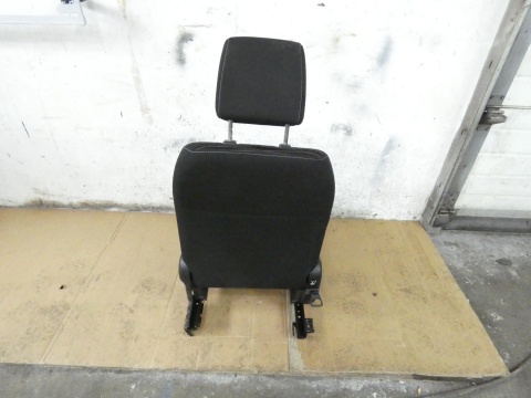 Fotel prawy pasażera MAZDA 2 II DE 3D HB 07-10