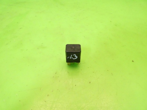 Przekaźnik NAIS 71818498 UM4667730 ACM33221 M39 MAZDA 2 II DE 1.3 07-10