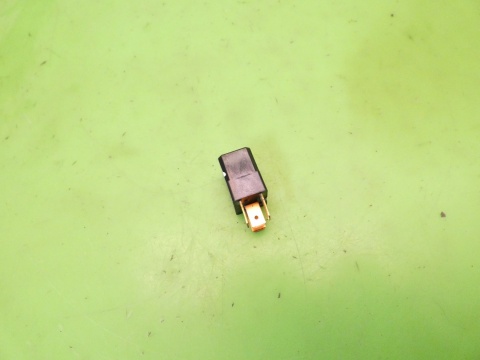 Przekaźnik NAIS 71818498 UM4667730 ACM33221 M39 MAZDA 2 II DE 1.3 07-10