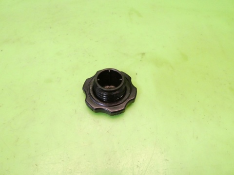 Korek wlewu oleju MAZDA 2 II DE 1.3 ZJ 07-10