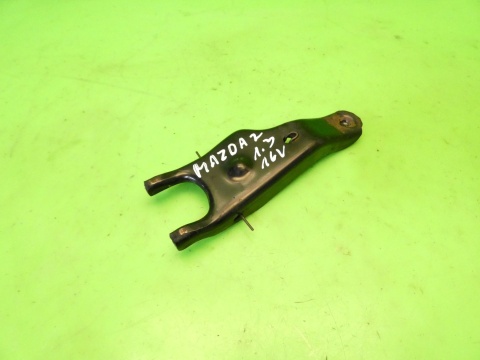Łapa widełki sprzęgła MAZDA 2 II DE 1.3 07-10