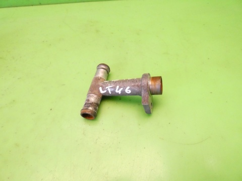 Króciec trójnik wody 074121145B VW LT II LT46 2.5 TDI 96-06