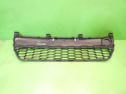 Kratka zaślepka zderzaka przód środek D651501T1 MAZDA 2 II DE 07-10