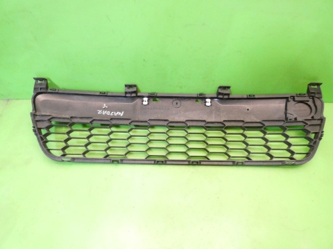 Kratka zaślepka zderzaka przód środek D651501T1 MAZDA 2 II DE 07-10