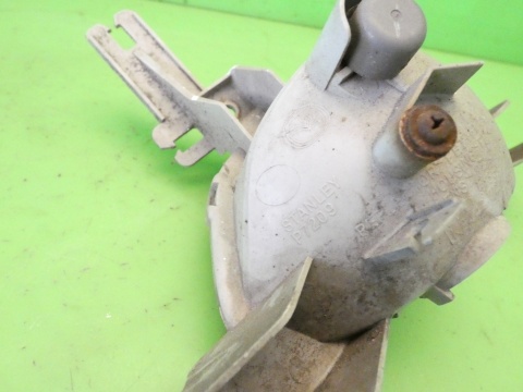 Lampka odblask prawy tył DF715135Y MAZDA 2 II DE 3D HB 07-10