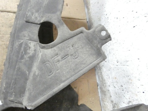 Nadkole lewe przód D651LH MAZDA 2 II DE 07-10