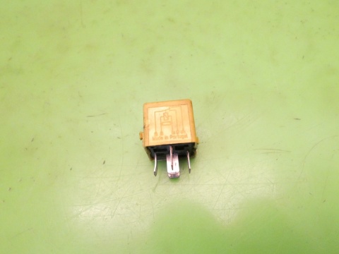 Przekaźnik A0025421419 VW LT II LT46 2.5 TDI 96-06