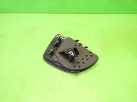 Kratka zaślepka zderzaka halogenu lewa przód D65150C21 MAZDA 2 II DE 07-10