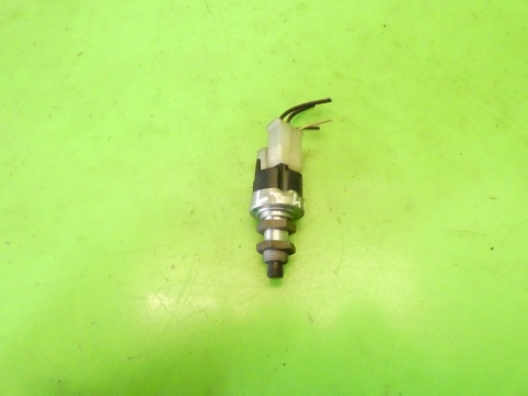 Czujnik świateł stop pedału hamulca 0005459809 VW LT II LT46 2.5 TDI 96-06
