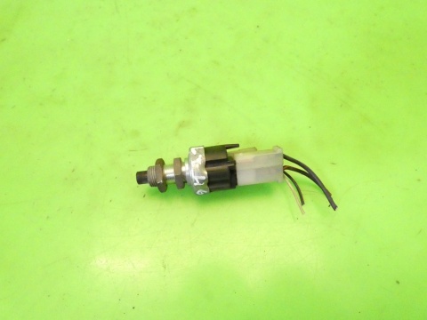 Czujnik świateł stop pedału hamulca 0005459809 VW LT II LT46 2.5 TDI 96-06