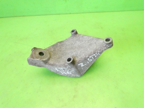 Łapa silnika lewa 074199307B VW LT II LT46 2.5 TDI 96-06