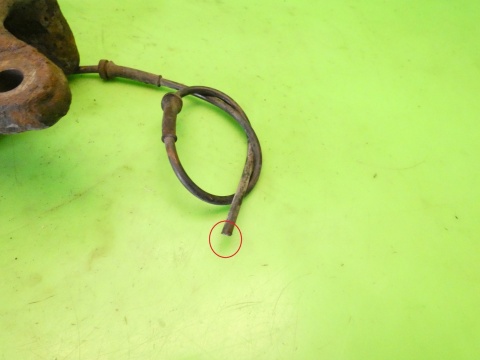 Zwrotnica piasta lewa przód VW LT II LT46 2.5 TDI 96-06