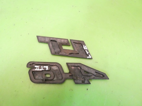 Logo znaczek emblemat na błotnik 2D0853686B 2D0853736 VW LT II LT46 96-06