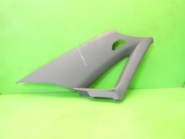 Osłona poszycie słupka C lewa tył AUDI A4 B5 SEDAN 96-99