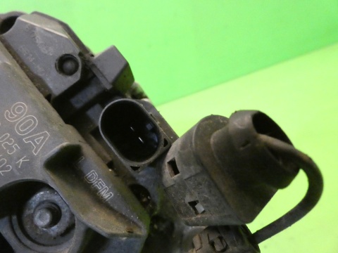 Alternator 074903025K 0124325004 90A VW LT II LT46 2.5 TDI 96-06