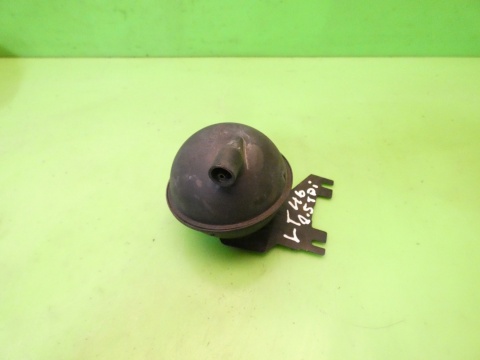 Zbiorniczek akumulator podciśnienia 054129808 VW LT II LT46 2.5 TDI 96-06