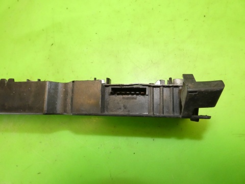 Wkład listwa oprawki żarówek lewy tył VW LT II LT46 bus 96-06