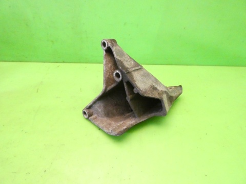 Łapa silnika 074199308 VW LT II LT46 2.5 TDI 96-06