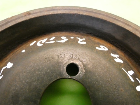 Koło pompy wspomagania 074121031 VW LT II LT46 2.5 TDI 96-06