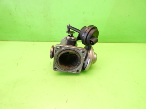 Przepustnica zawór egr 074129637B VW LT II LT46 2.5 TDI 96-06