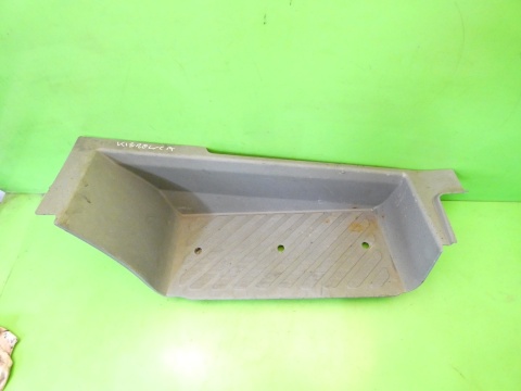 Stopień schodek lewy przód A9016861528 VW LT II LT46 96-06