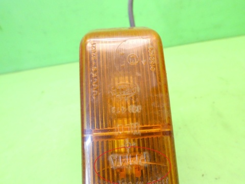 Kierunkowskaz lewy boczny w błotnik Hella VW LT II LT46 96-06