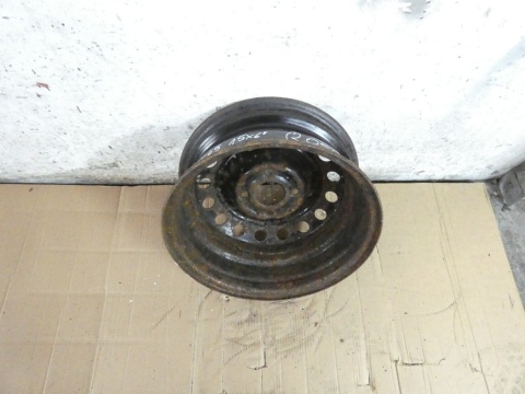 Felga stalowa 15 15x6 4x114,3 ET45 NISSAN ALMERA N16