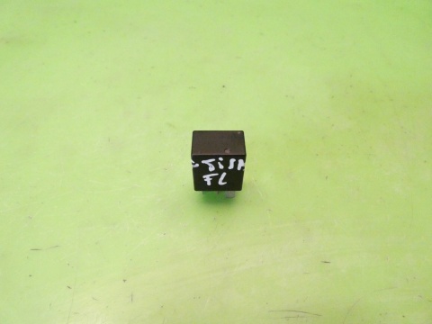 Przekaźnik DC12V 35A CHEVROLET CAPTIVA I C140 FL 2.2 D 13-15