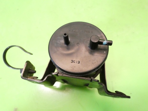 Zbiorniczek akumulator podciśnienia CHEVROLET CAPTIVA I C140 FL 2.2 D 13-15