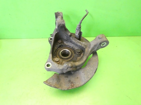 Zwrotnica piasta prawa przód CHEVROLET CAPTIVA I C140 FL 2.2 D 13-15